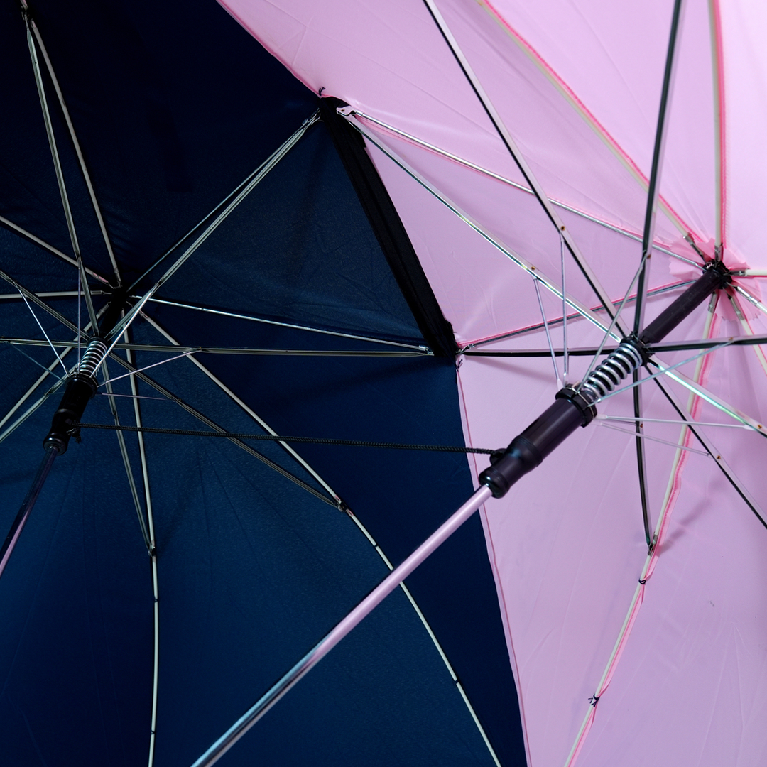 Aloomi Couple's Umbrella
