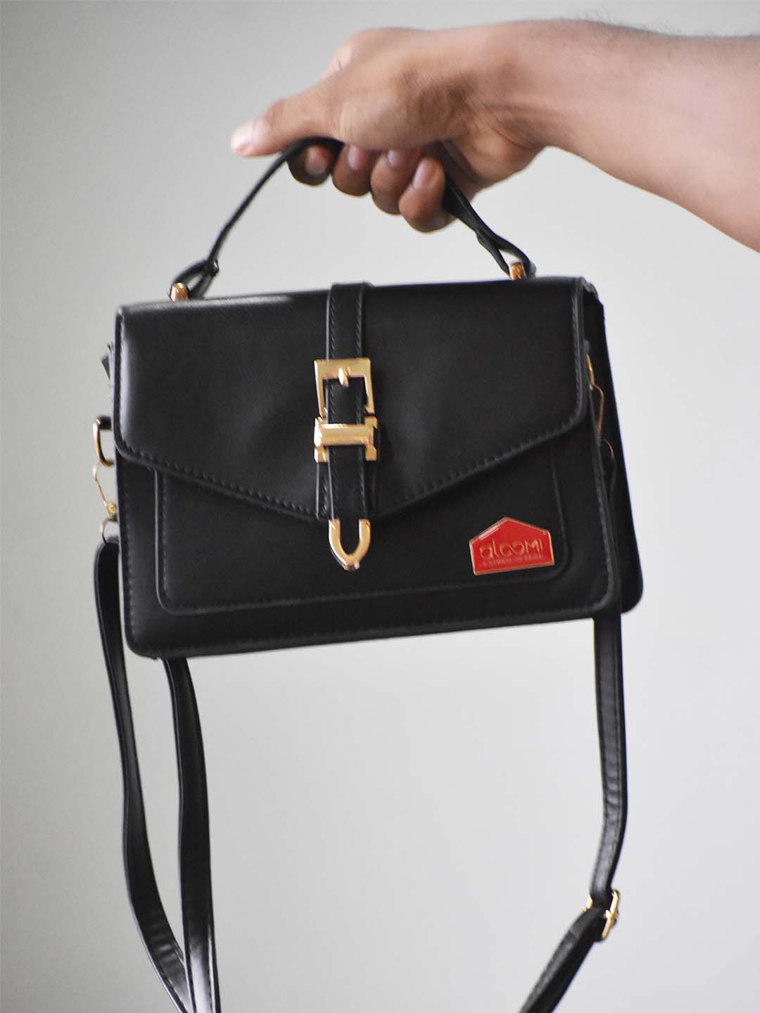 aloomi exde handbag